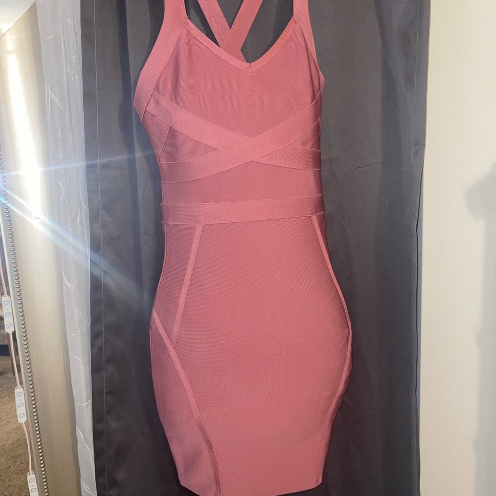 Dusty Rose Mini body con dress
